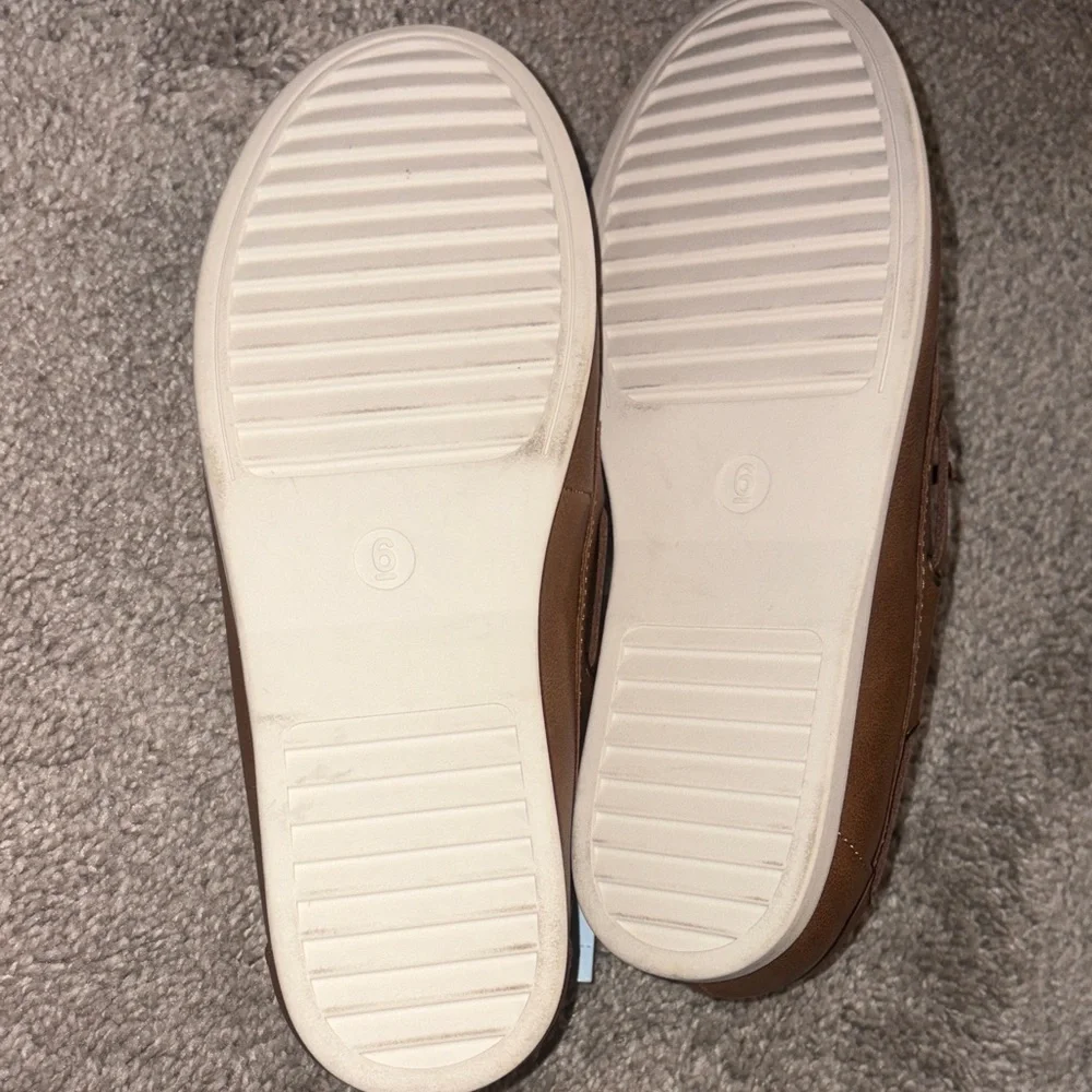 New Cat & Jack brown Boat Shoes for young Men nantucket style